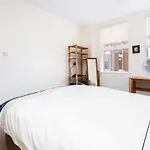 1Br Retreat Near Twickenham Stadium