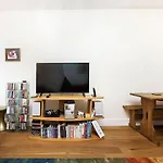 1Br Retreat Near Twickenham Stadium